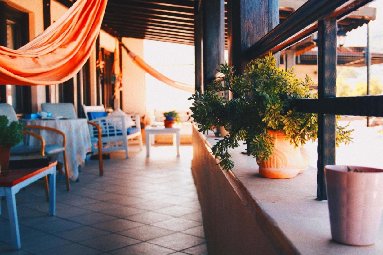 La Luna Hostel Bodrum Exterior foto